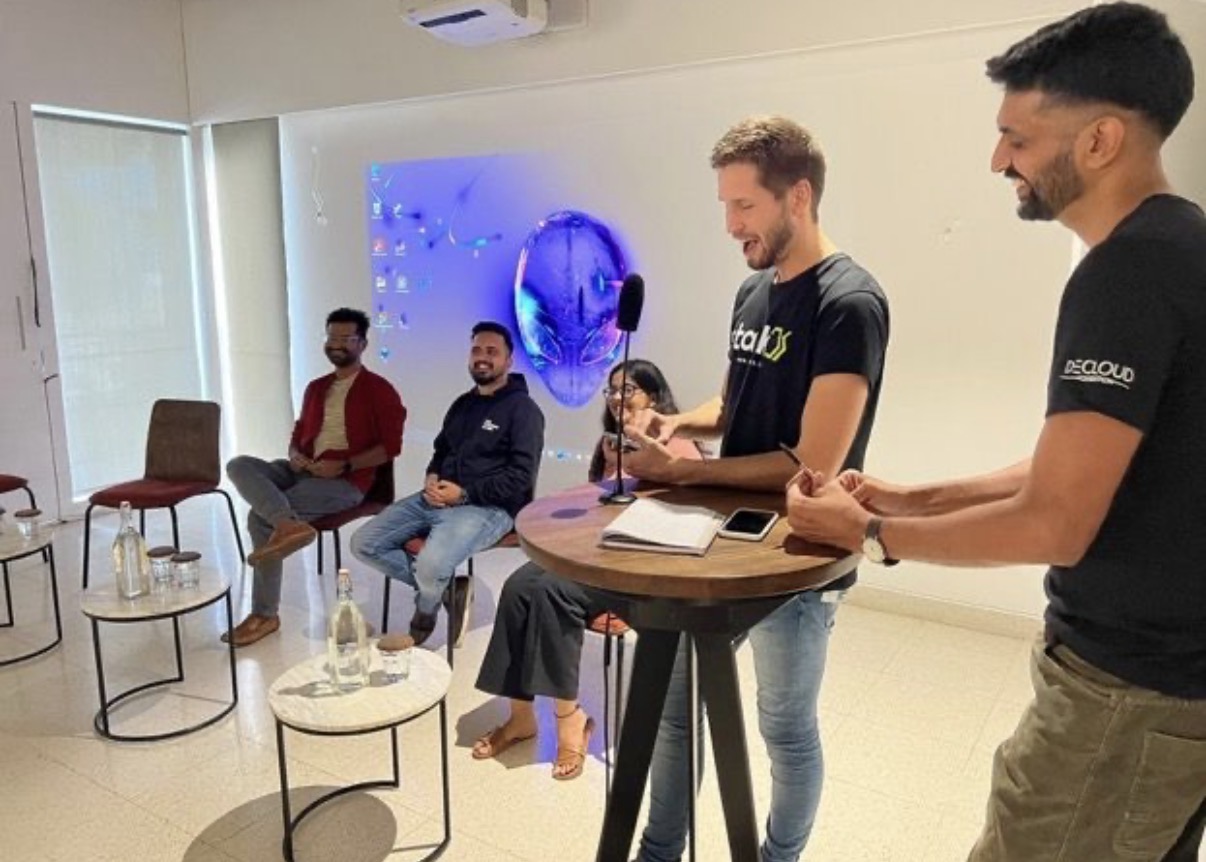 Panelist - StackOS (Cloud Infra + Oracles)